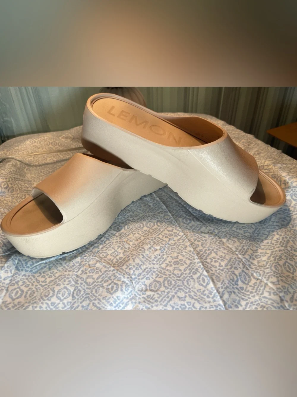 Lemon Jelly Women’s Creamy  Tan Platform Slide Sandals size 41 EU/ 10.5 US